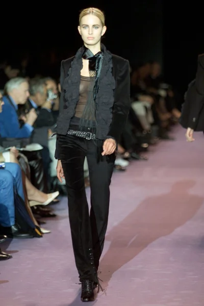 Look 22